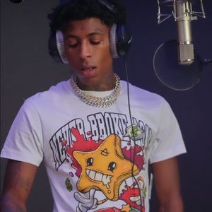 Meet your Posher, Yolanda